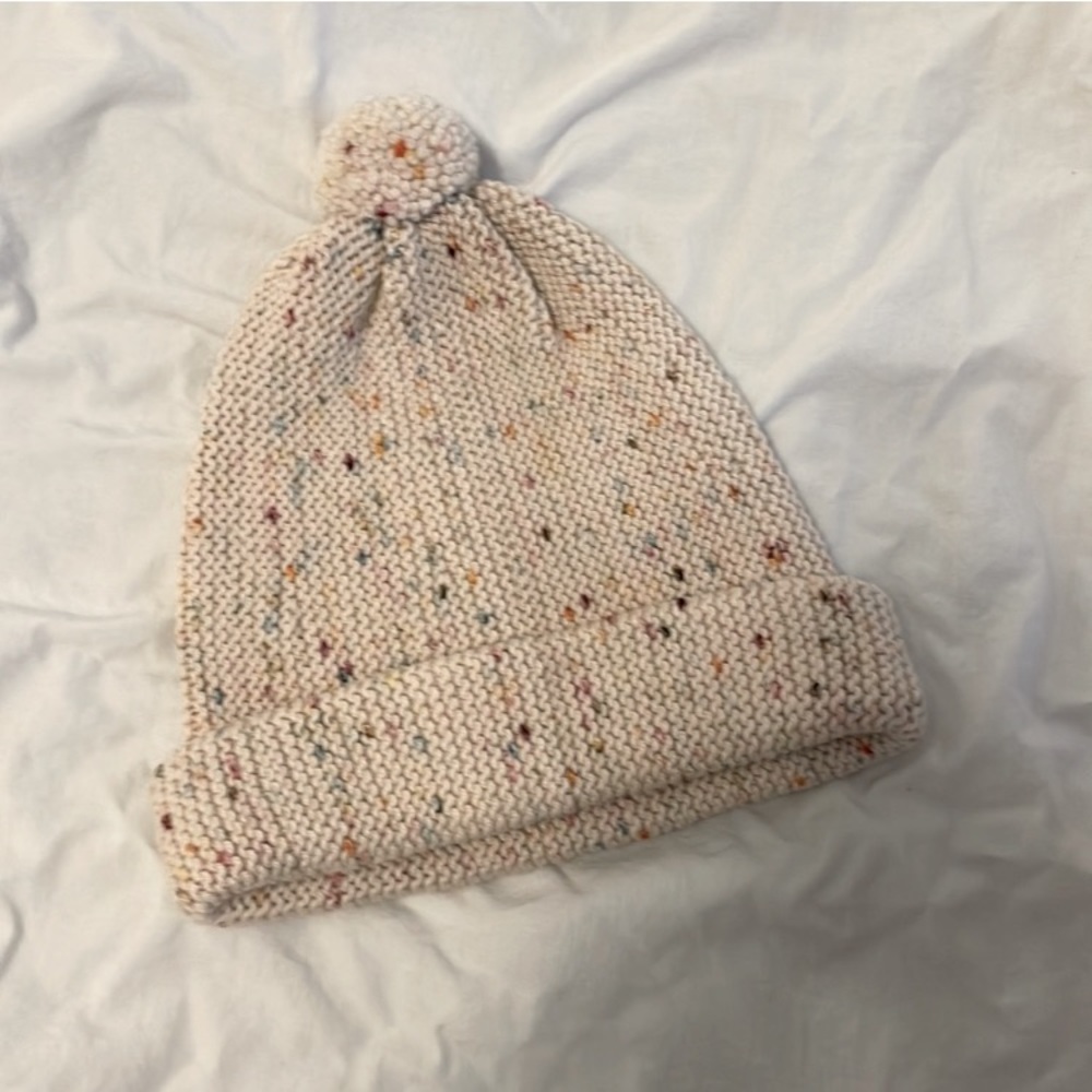 Misha & Puff Adult Garter Hat in confetti.